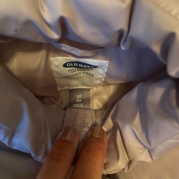 Girls Puffer Vest - Picture 3 of 3